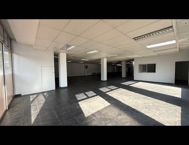 518M² RETAIL TO LET IN DURBAN CENTRAL